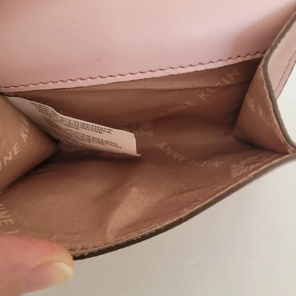 Anne Klein Small Mini Wallet Card Coin Holder Key Ring Compact‎ Light Blush Pink